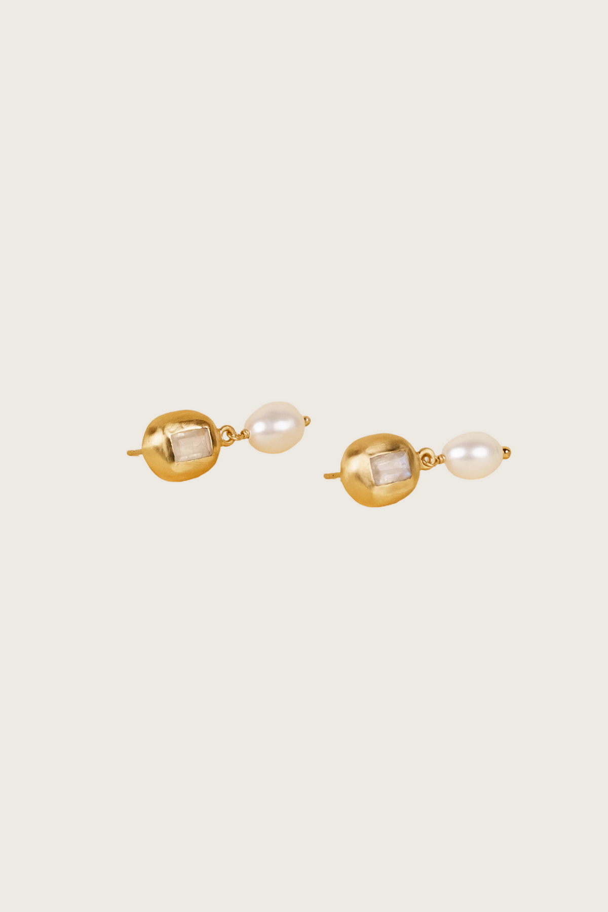 Zarela 18K Recycled Fine Gold Plated Freshwater Pearl / Labradorite Earrings - 925 Silver Posts