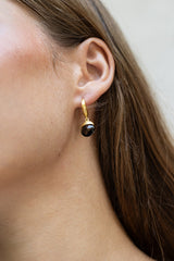 Boucles d'oreilles Tirua plaquées or fin recyclé 18K, topaze fumée