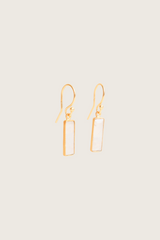 Boucles d'oreilles Muda en or fin recyclé 18K plaqué, avec pierre de lune arc-en-ciel